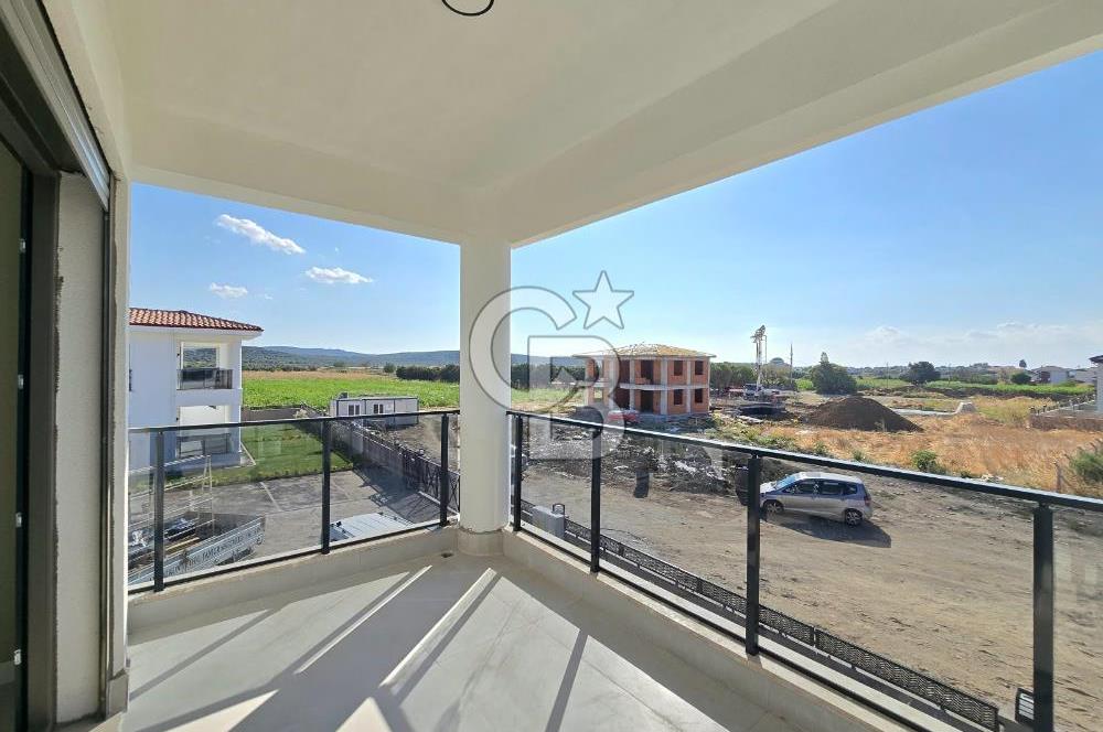 Gömeç Sahile yakın Havuzlu Site içerisinde 2+1 Satılık Daire