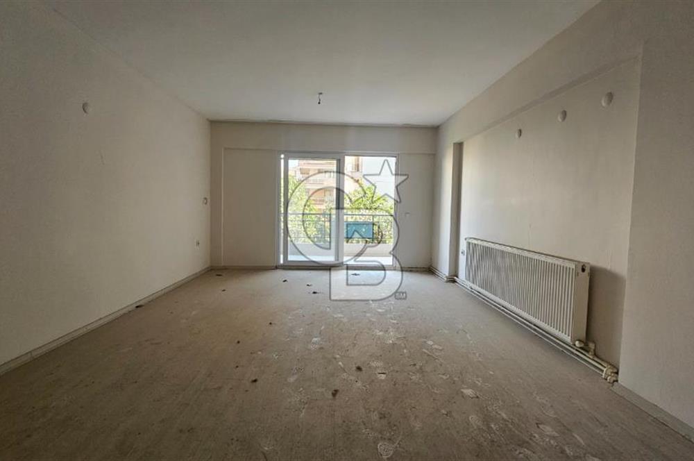 KARŞIYAKA ORDU CADDESİ 3+1 OTOPARKLI SİTE İÇİNDE KİRALIK DAİRE