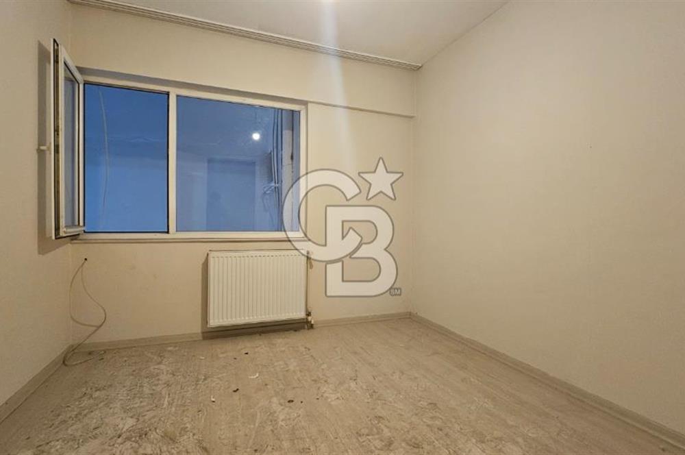 KARŞIYAKA ORDU CADDESİ 3+1 OTOPARKLI SİTE İÇİNDE KİRALIK DAİRE