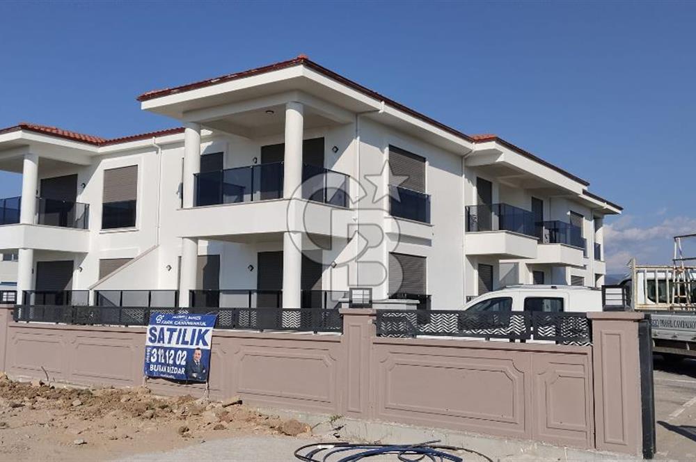 Gömeç Sahile yakın Havuzlu Site içerisinde 2+1 Satılık Daire