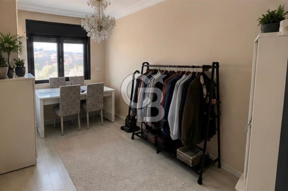 TUZLA POSTANE'DE DENİZ MANZARALI SATILIK 5+2 DUBLEKS DAİRE