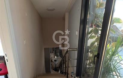 TUZLA POSTANE'DE DENİZ MANZARALI SATILIK 5+2 DUBLEKS DAİRE