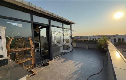 TUZLA POSTANE'DE DENİZ MANZARALI SATILIK 5+2 DUBLEKS DAİRE