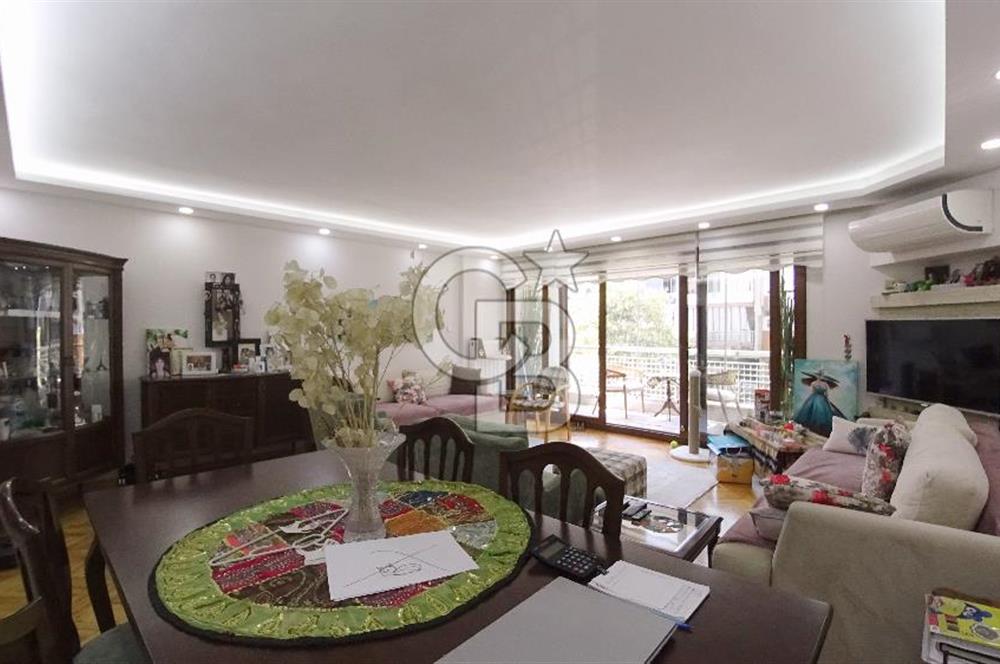İzmir Karşıyaka Bahriye Üçok Tadilatlı Satılık 3+1 123 m² Daire