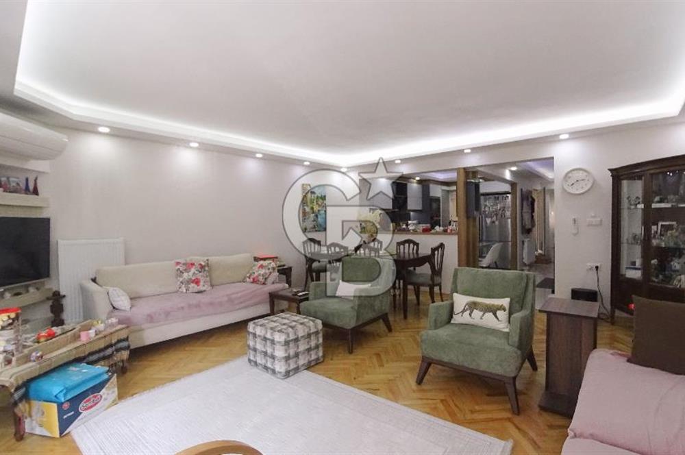 İzmir Karşıyaka Bahriye Üçok Tadilatlı Satılık 3+1 123 m² Daire