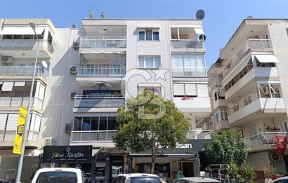 İzmir Karşıyaka Bahriye Üçok Tadilatlı Satılık 3+1 123 m² Daire