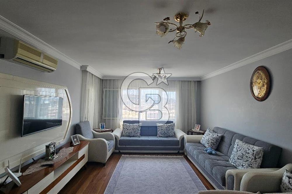 Buca Yenigün'de Site İçerisinde 135 m² Ferah 3+1 Satılık Daire