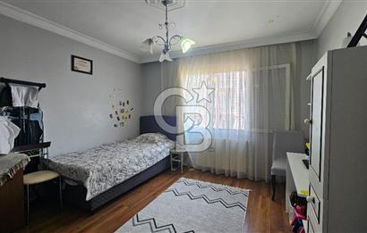 Buca Yenigün'de Site İçerisinde 135 m² Ferah 3+1 Satılık Daire