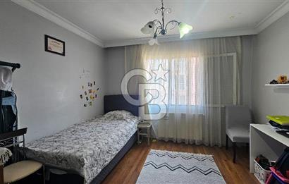 Buca Yenigün'de Site İçerisinde 135 m² Ferah 3+1 Satılık Daire