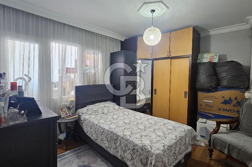 Buca Yenigün'de Site İçerisinde 135 m² Ferah 3+1 Satılık Daire
