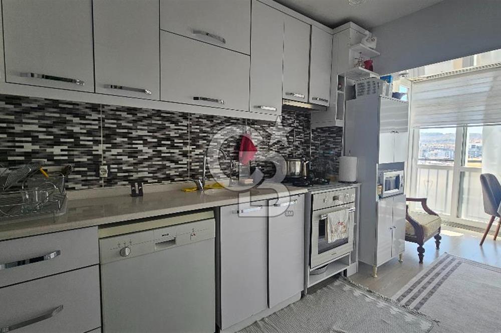 Buca Yenigün'de Site İçerisinde 135 m² Ferah 3+1 Satılık Daire