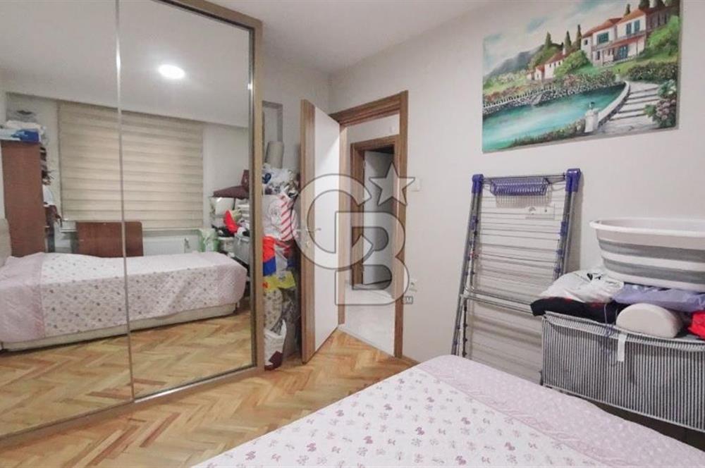 İzmir Karşıyaka Bahriye Üçok Tadilatlı Satılık 3+1 123 m² Daire