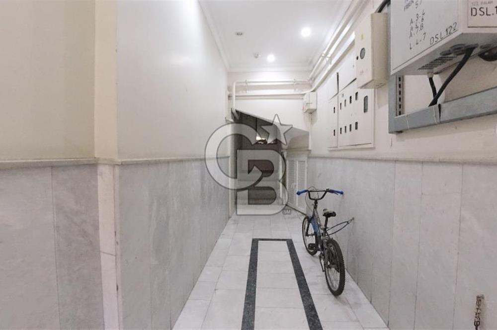 İzmir Karşıyaka Bahriye Üçok Tadilatlı Satılık 3+1 123 m² Daire