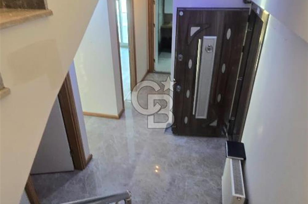 ALİAĞA YENİ MAH. ADLİYE BİNASI YAKININDA DUBLEX DAİRE