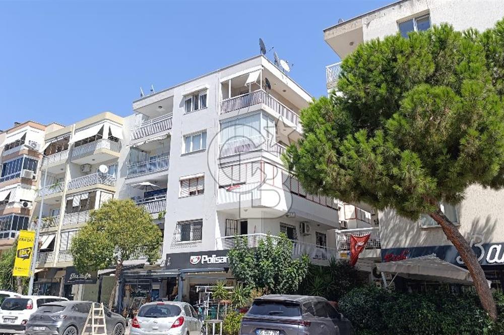 İzmir Karşıyaka Bahriye Üçok Tadilatlı Satılık 3+1 123 m² Daire