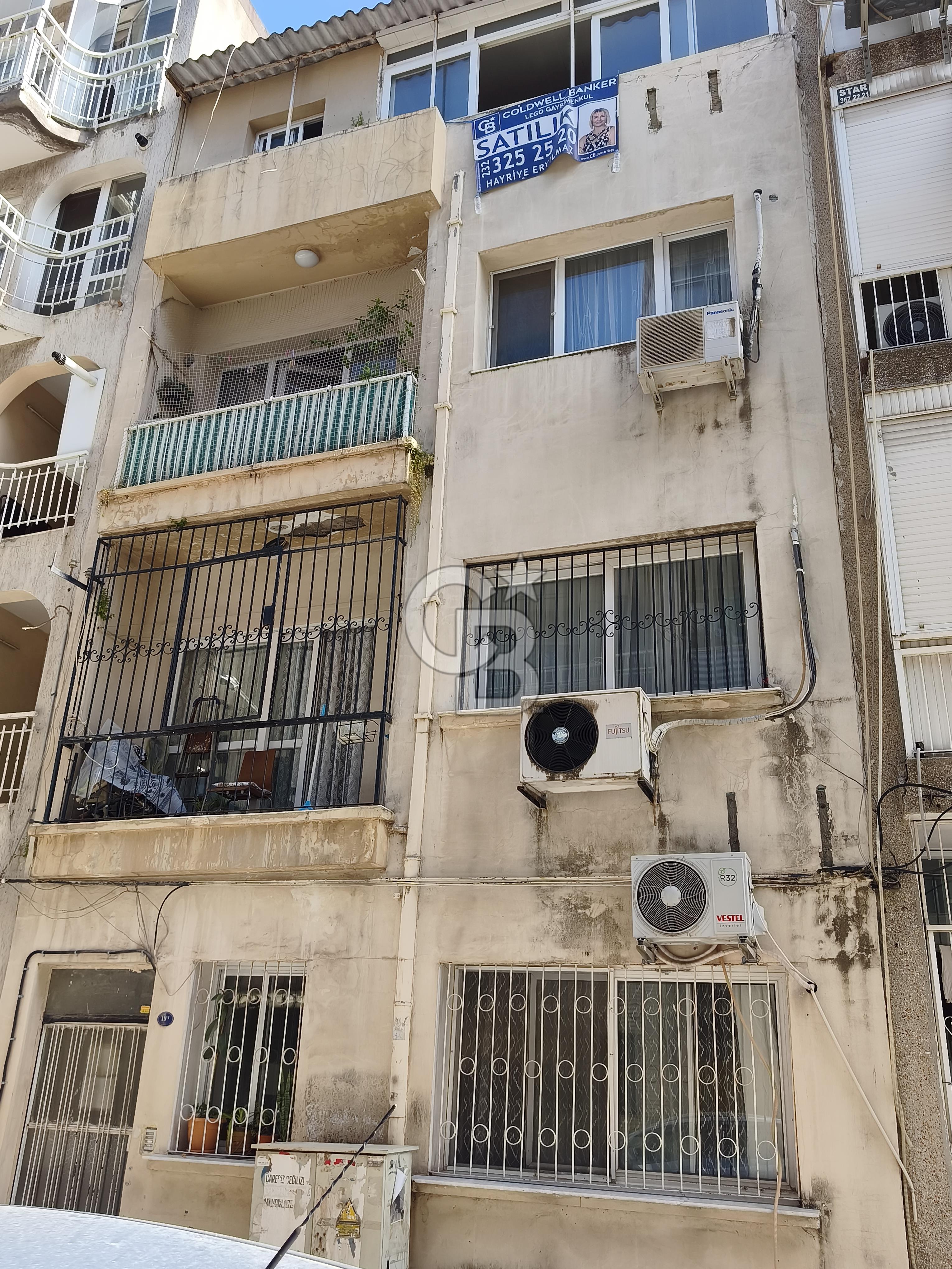 Karşıyaka Tuna Mahallesi 1+1 Satılık Daire