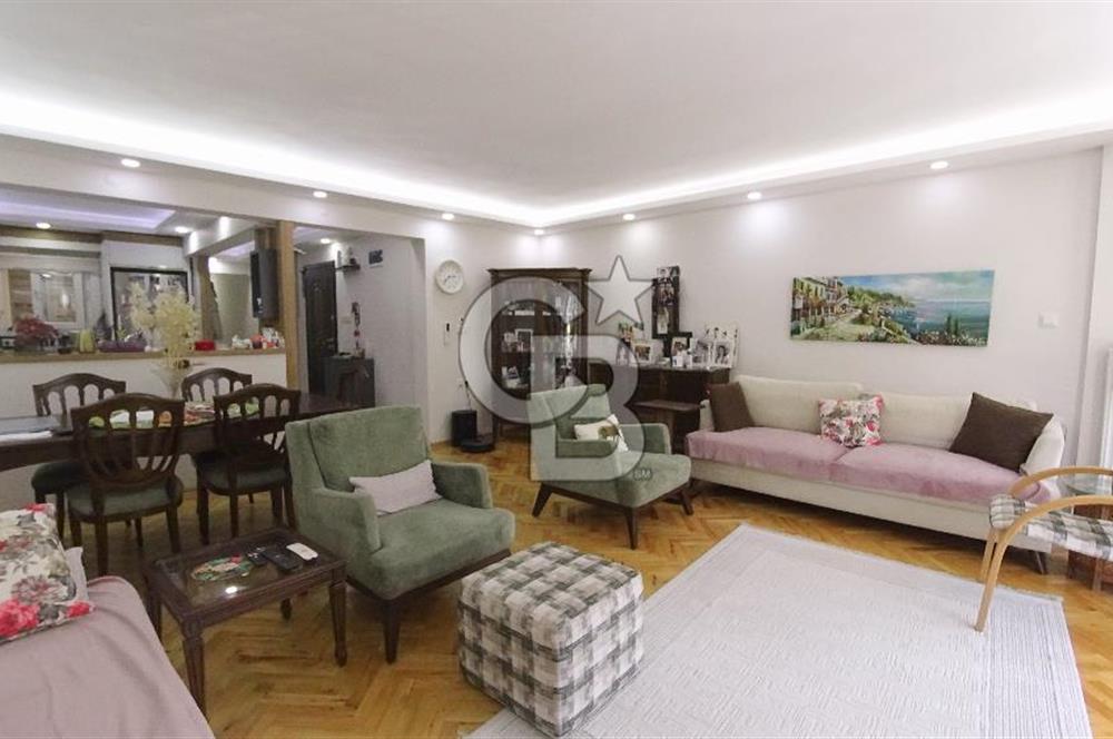 İzmir Karşıyaka Bahriye Üçok Tadilatlı Satılık 3+1 123 m² Daire