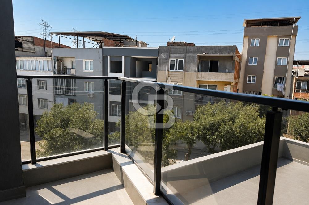 NEVA SUITS'TE GENİŞ TERASLI 1+1 