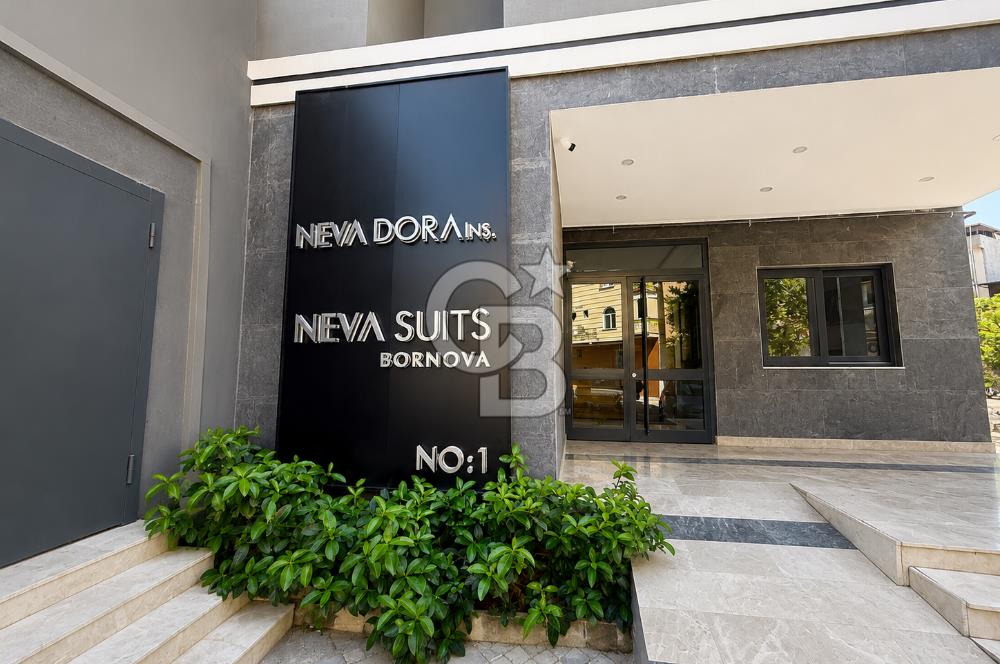 NEVA SUITS'TE GENİŞ TERASLI 1+1 