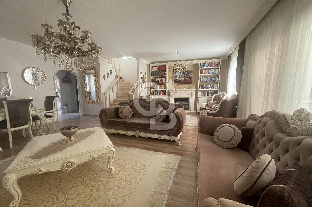KOCAELİ KARTEPE VİLLAM 3 SİTESİNDE SATILIK 3+1 VİLLA