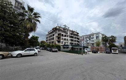 Karşıyaka Bahçelievler de Deniz Manzaralı 4+1 Satılık Dubleks