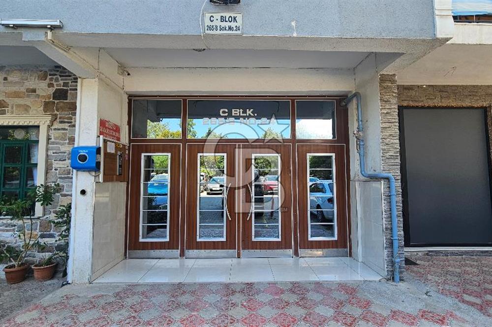 Buca Yenigün'de Site İçerisinde 135 m² Ferah 3+1 Satılık Daire