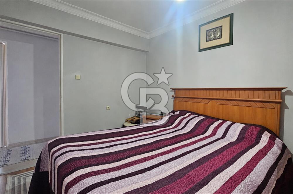 Buca Yenigün'de Site İçerisinde 135 m² Ferah 3+1 Satılık Daire