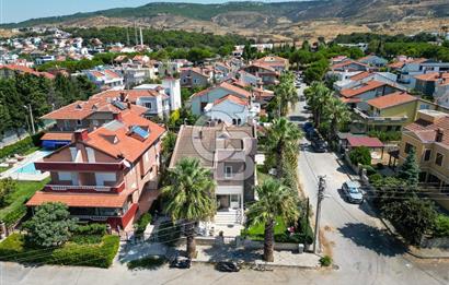 ÇANAKKALE GÜZELYALI DENİZE 100 MT MESAFEDE 4+1 MÜSTAKİL VİLLA 