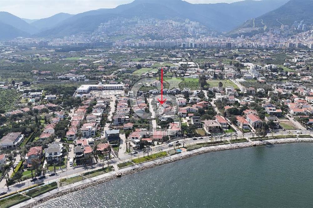 NARLIDERE SAHİLEVLERİ'NDE DENİZE YAKIN SATILIK MÜSTAKİL EV
