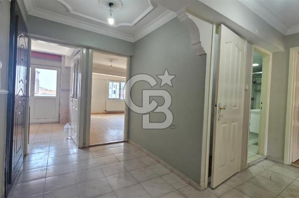 İzmir Park Karşısı Konumda 3+1 Geniş 130 m² Kiralık Daire