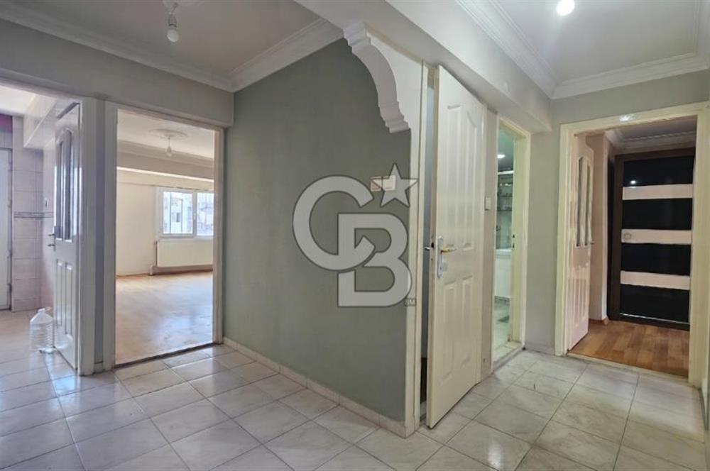 İzmir Park Karşısı Konumda 3+1 Geniş 130 m² Kiralık Daire