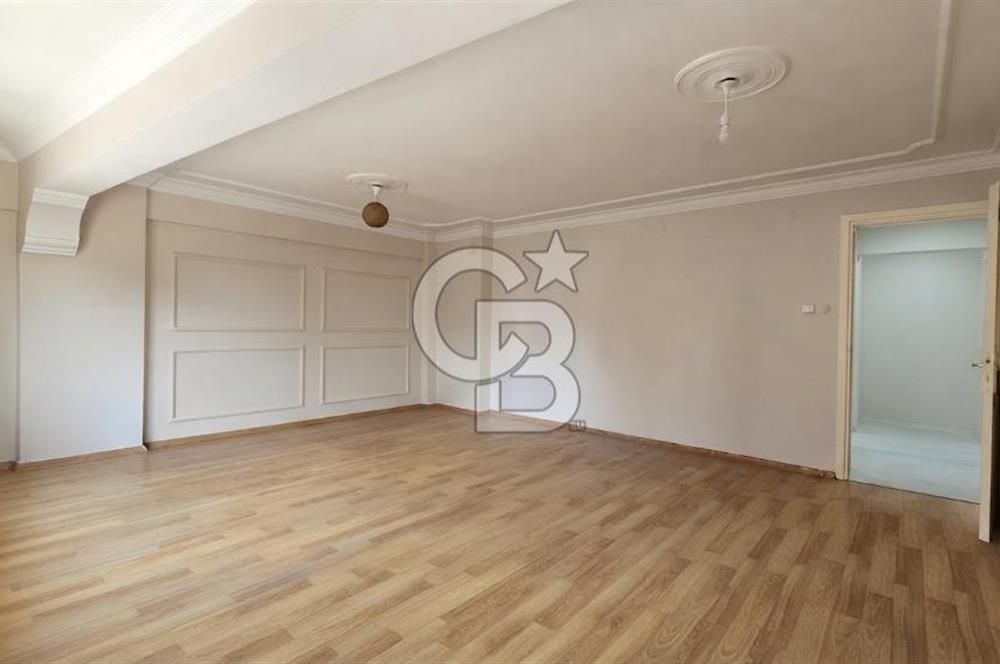 İzmir Park Karşısı Konumda 3+1 Geniş 130 m² Kiralık Daire