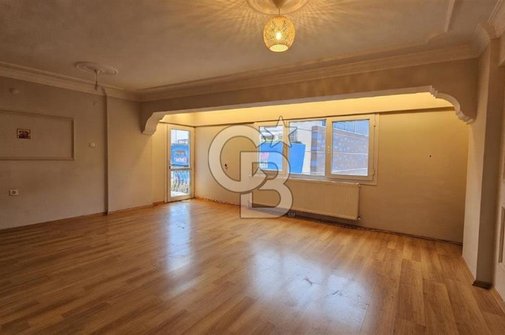 İzmir Park Karşısı Konumda 3+1 Geniş 130 m² Kiralık Daire