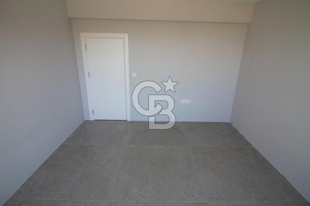 YATIRIM VE OTURUM İÇİM İDEAL ! '' SİTE İÇERSİNDE 3+1 DAİRE ''