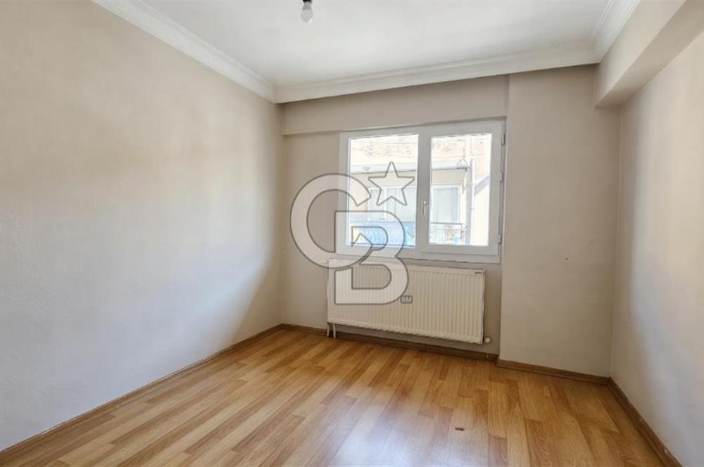 İzmir Park Karşısı Konumda 3+1 Geniş 130 m² Kiralık Daire