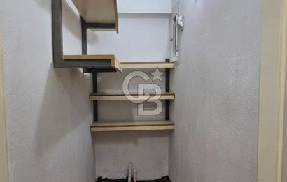 İzmir Park Karşısı Konumda 3+1 Geniş 130 m² Kiralık Daire