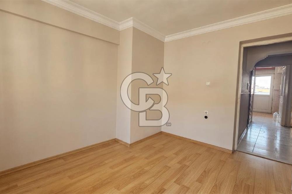İzmir Park Karşısı Konumda 3+1 Geniş 130 m² Kiralık Daire