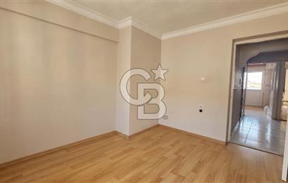 İzmir Park Karşısı Konumda 3+1 Geniş 130 m² Kiralık Daire