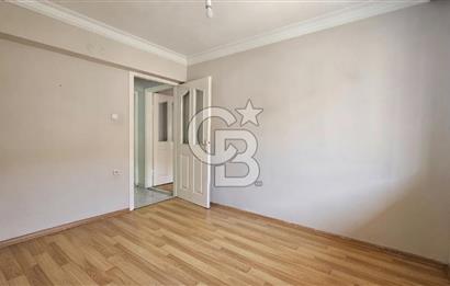 İzmir Park Karşısı Konumda 3+1 Geniş 130 m² Kiralık Daire
