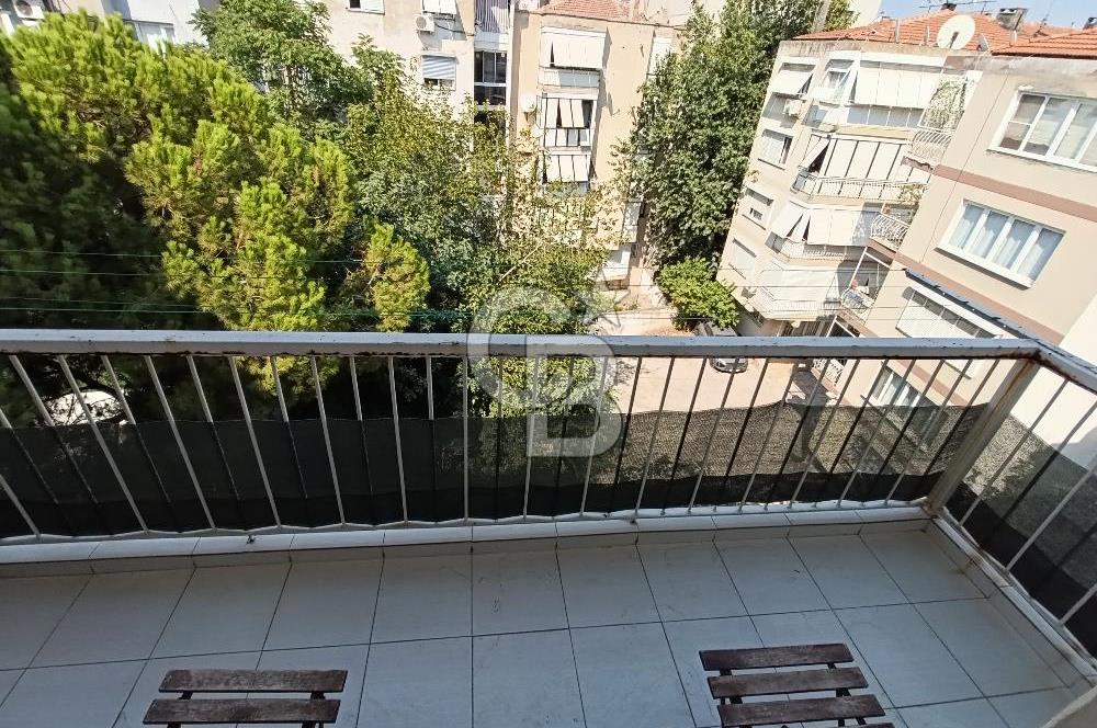 Karşıyaka Tersane Mah. 3+1 Tadilatlı Satılık Daire