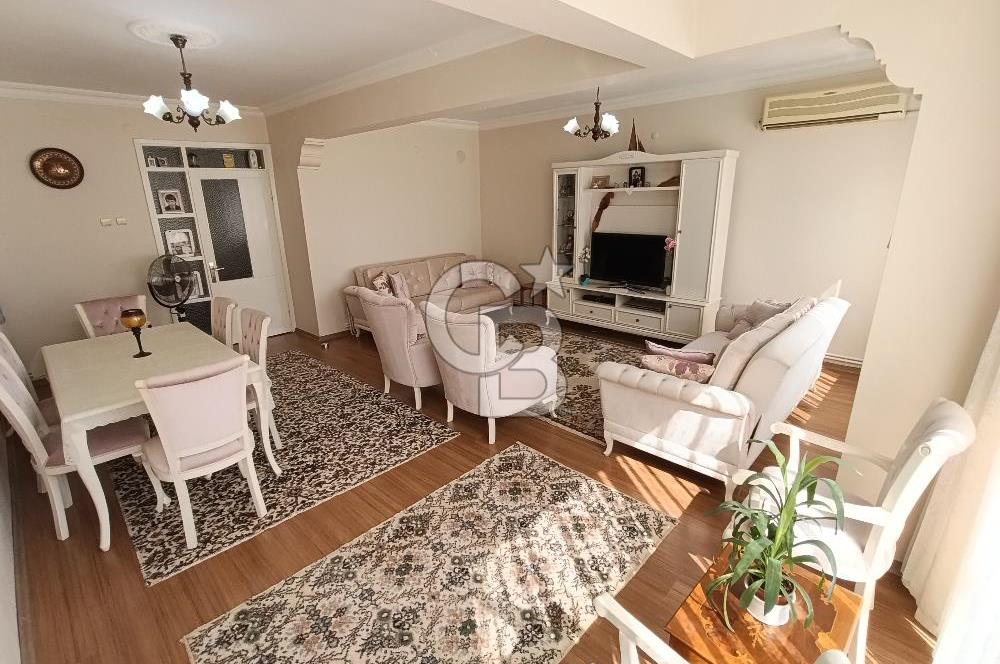 Karşıyaka Tersane Mah. 3+1 Tadilatlı Satılık Daire