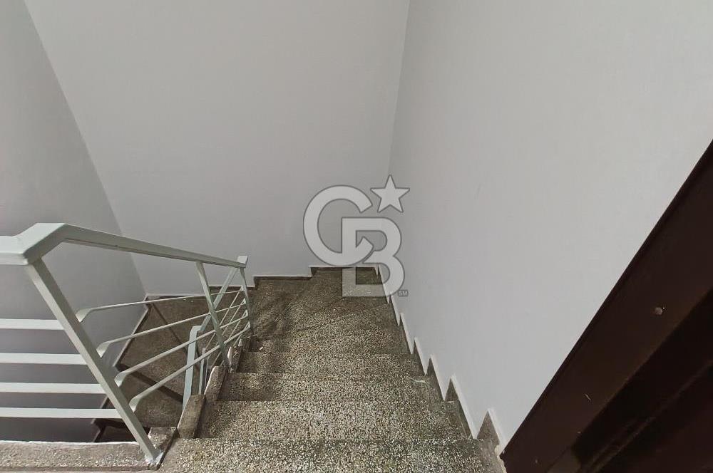 Karşıyaka Tersane Mah. 3+1 Tadilatlı Satılık Daire