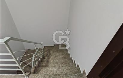 Karşıyaka Tersane Mah. 3+1 Tadilatlı Satılık Daire