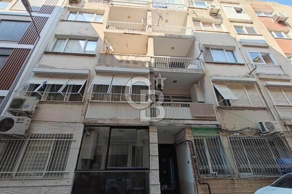 Karşıyaka Tersane Mah. 3+1 Tadilatlı Satılık Daire