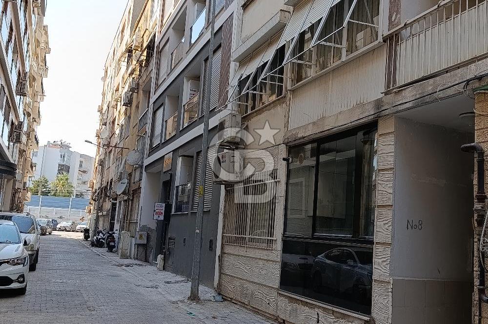 Karşıyaka Tersane Mah. 3+1 Tadilatlı Satılık Daire
