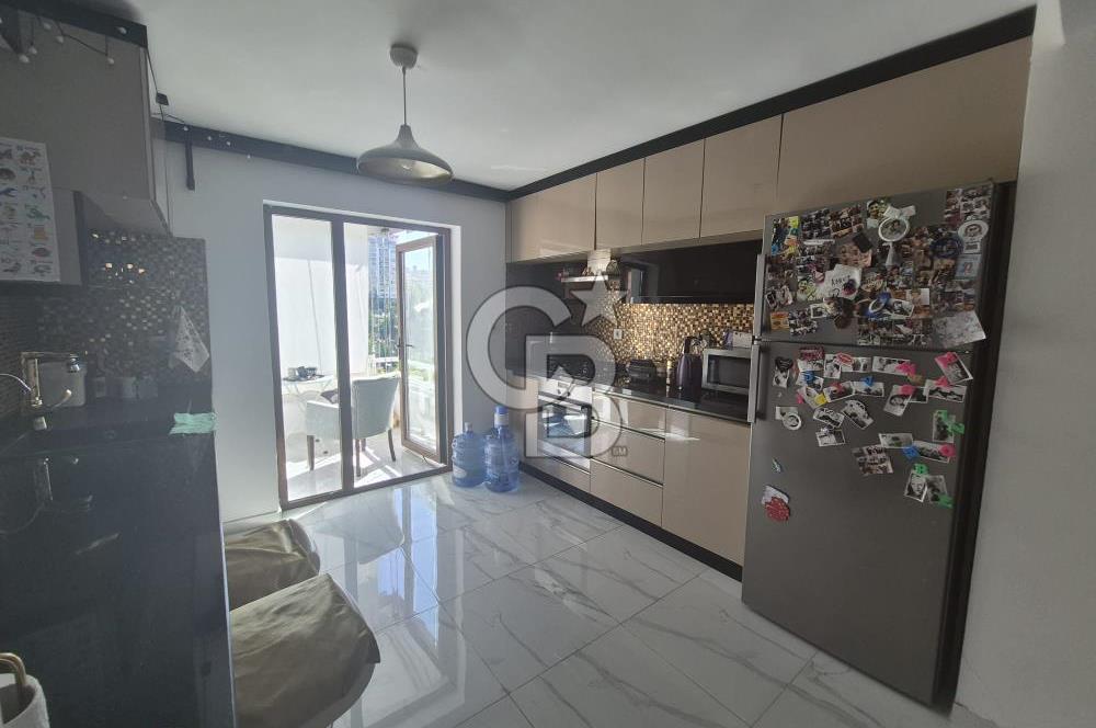 Yıldızevler'de Vadi Manzaralı, Havuzlu Bağ Sitesi Satılık 3+1