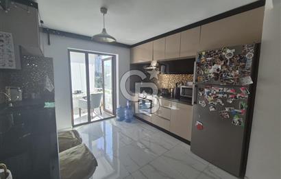 Yıldızevler'de Vadi Manzaralı, Havuzlu Bağ Sitesi Satılık 3+1