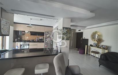 Yıldızevler'de Vadi Manzaralı, Havuzlu Bağ Sitesi Satılık 3+1