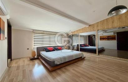 Villakentte Emsalsiz Müstakil Havuzlu Bahçeli 6+3 Triplex Villa