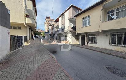 Sancaktepe Yenidoğan Merve Mahallesinde İki Katlı Bina